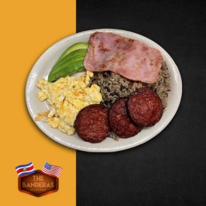 Pinto con huevos salchichón y Jamón / Pinto with eggs sausage and ham